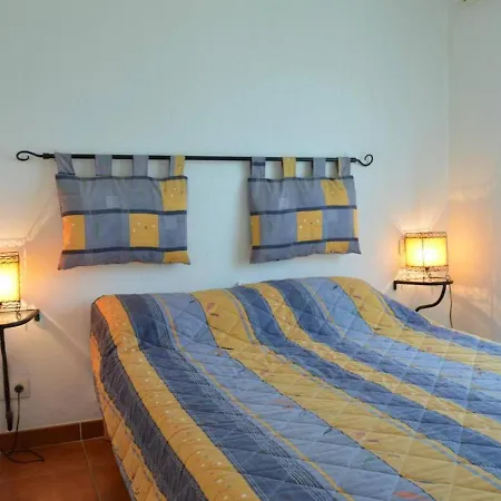 דירה 3 Pieces Avec Terrasse, Piscine, Parking Et Navette A - Fr-1-226-189