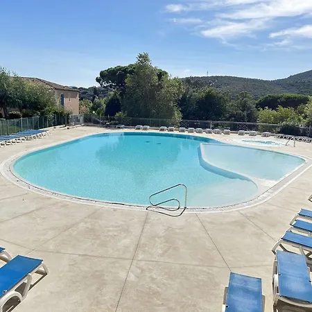 3 Pieces Avec Terrasse, Piscine, Parking Et Navette A - Fr-1-226-189 דירה סן-מקסים